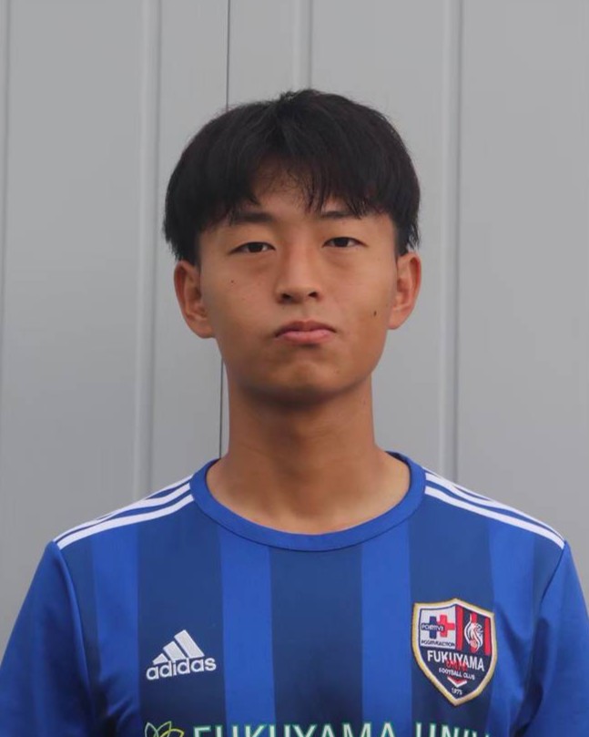 ���@����