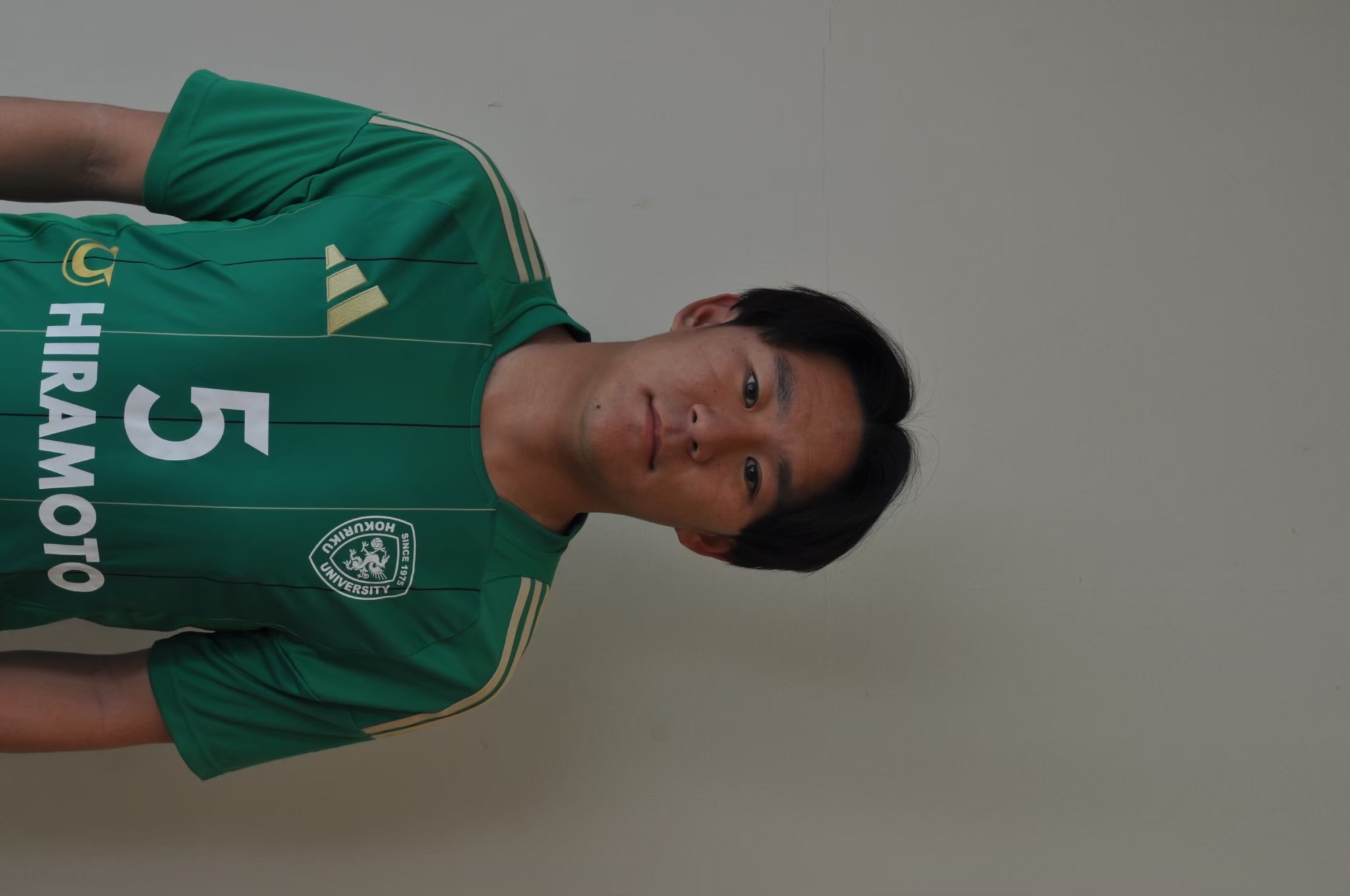 東出来輝