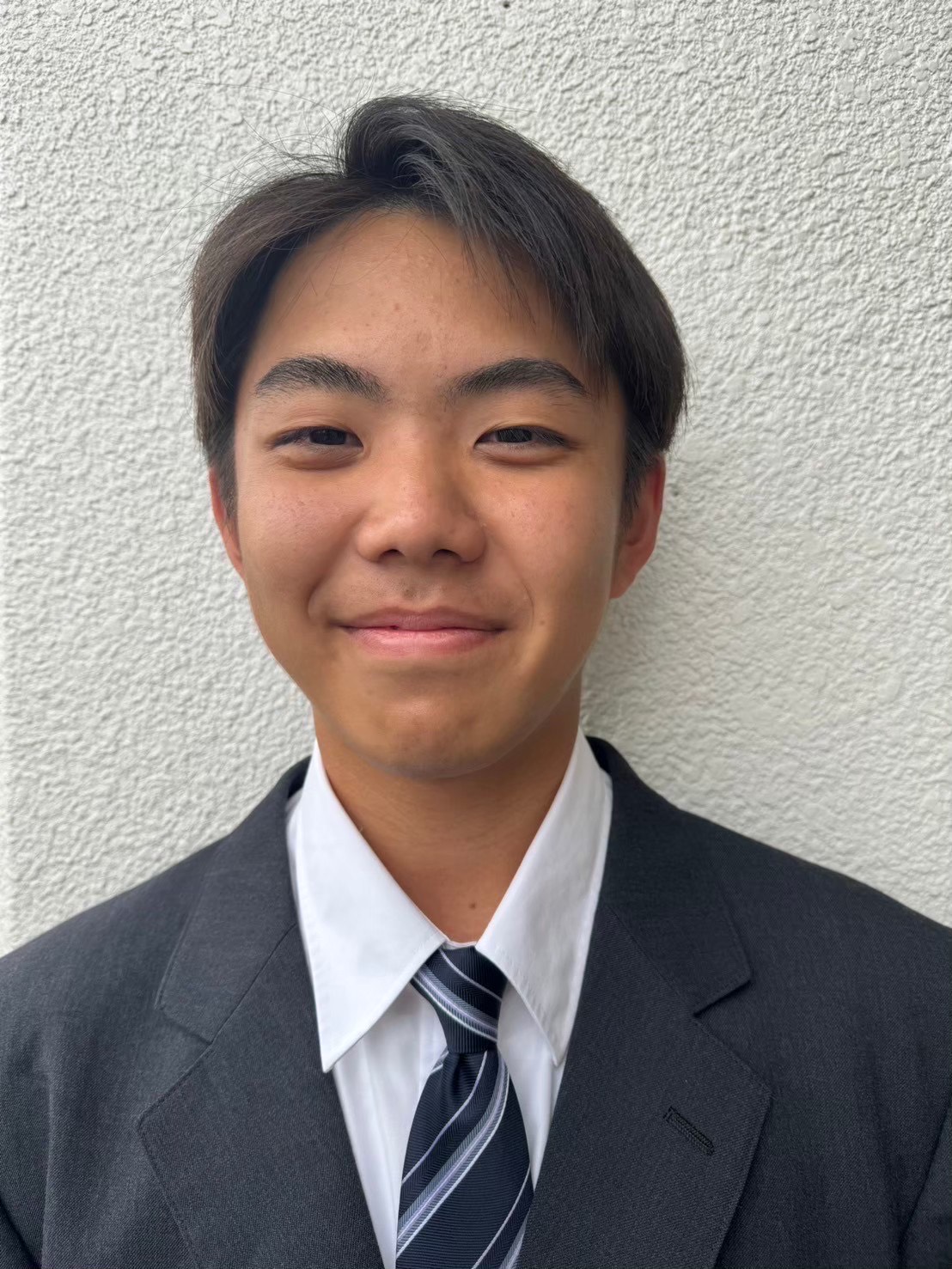 ����@����