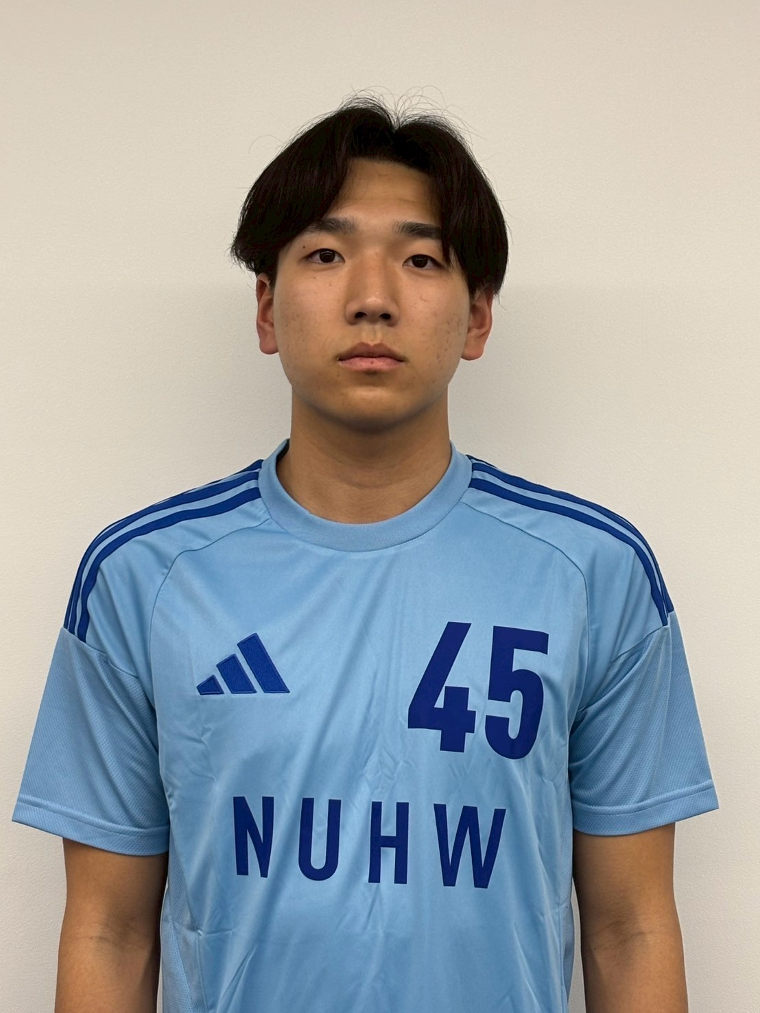 �����@����