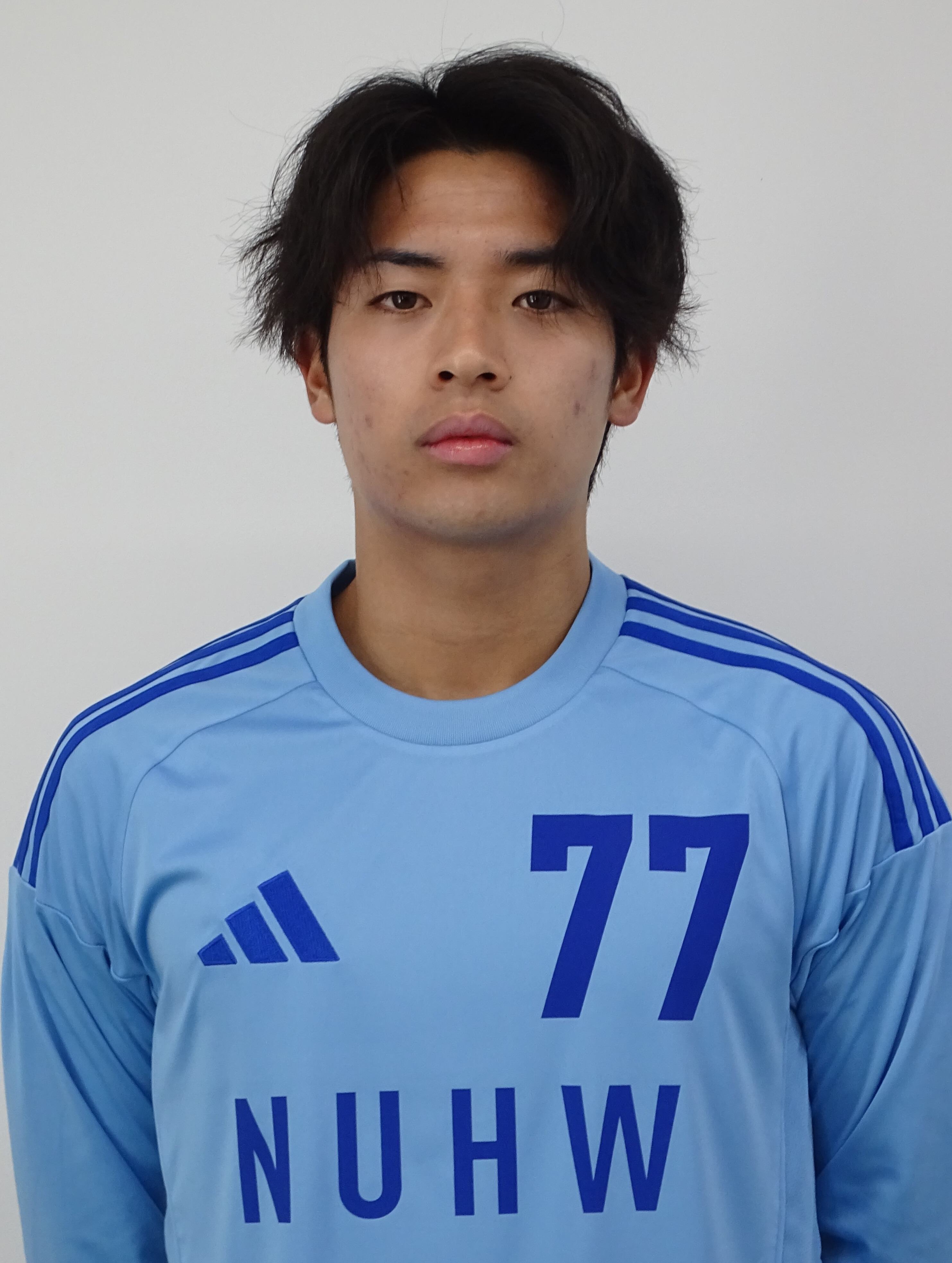 �����@����