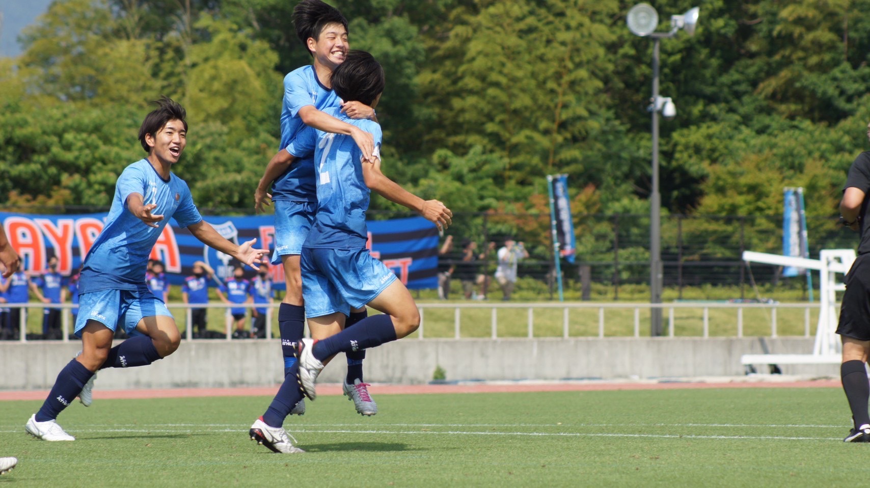 近江高校サッカー部 フットボールnavi
