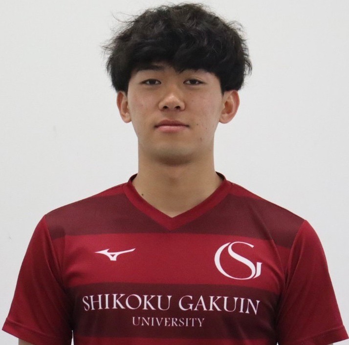 川内　創太